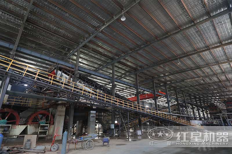 南陽破碎制砂項目建成車間現(xiàn)場 南陽破碎制砂項目建成車間現(xiàn)場