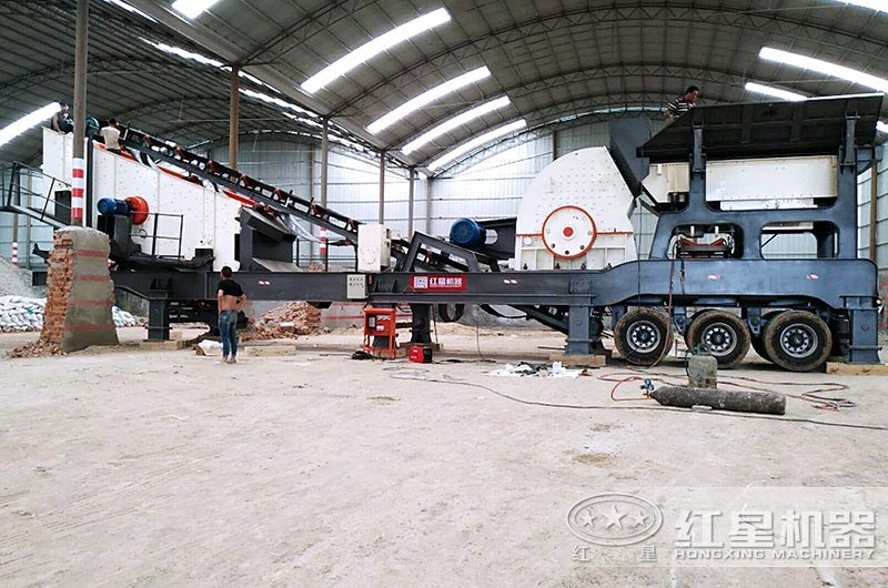 方案2移動式破碎機設(shè)計方案現(xiàn)場 方案2移動式破碎機設(shè)計方案現(xiàn)場