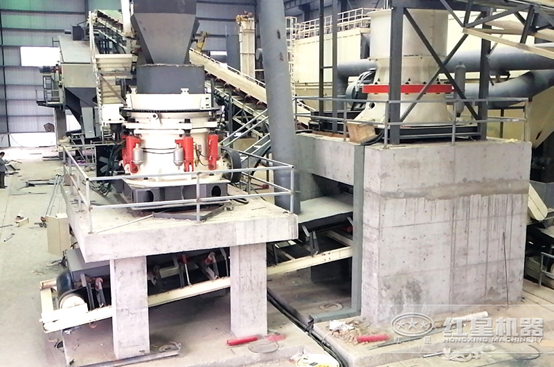 鐵礦石圓錐破碎機設(shè)備 鐵礦石圓錐破碎機設(shè)備