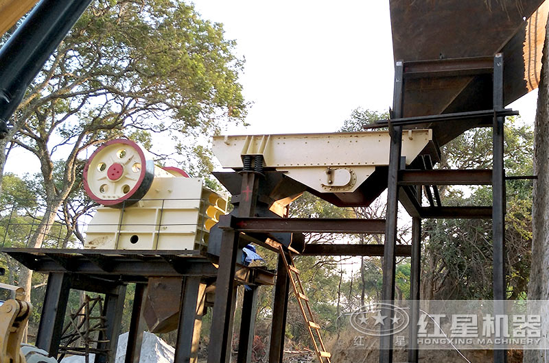 69破碎機(jī)生產(chǎn)現(xiàn)場，占地小